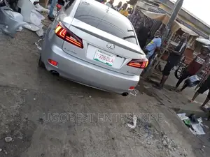 Upgrade Lexus Is250
