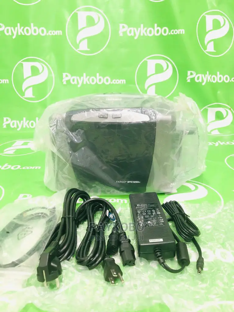 Fargo Dtc1250e Dual Sided Id Card Printer