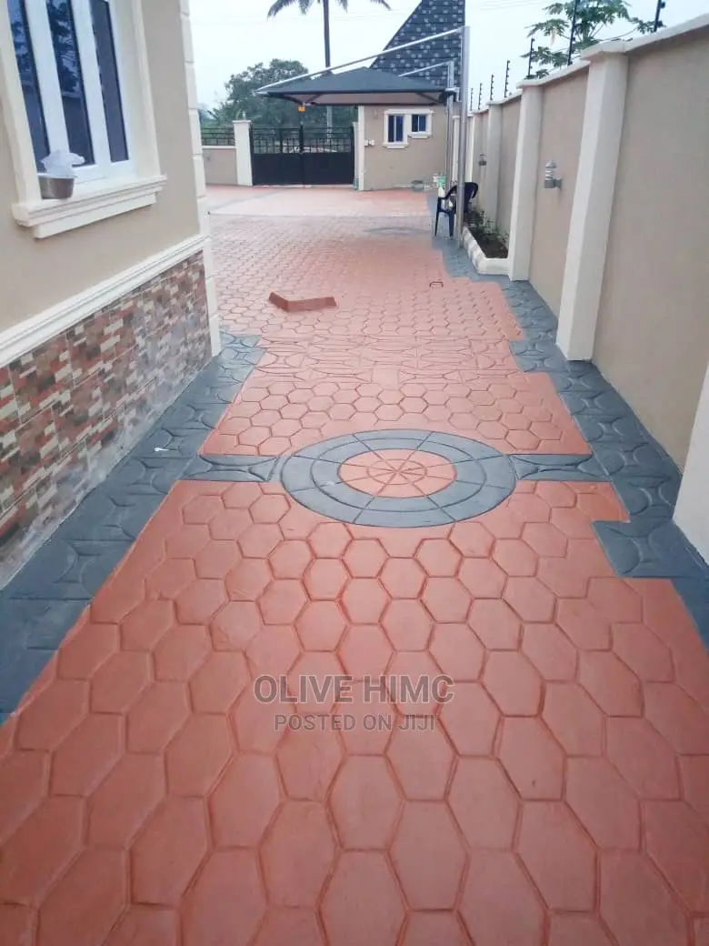 Local Concrete Stamp Floor Design