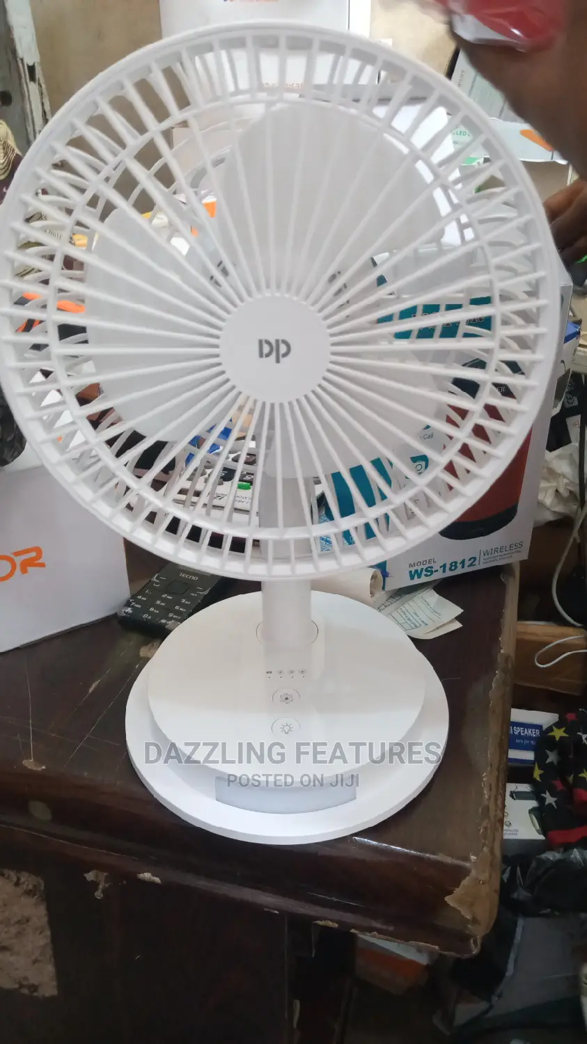 Table Rechargeable Fan