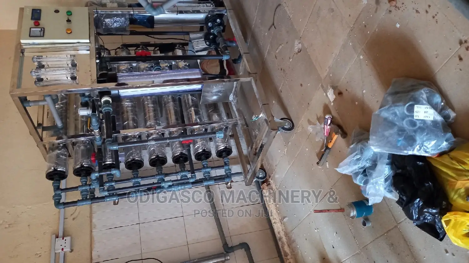 8 Membrane Reverse Osmosis Machine