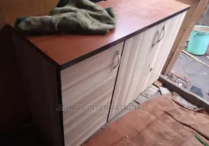 High Quality Kitchen Cabinet.