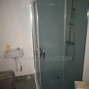 Bathromm Shower