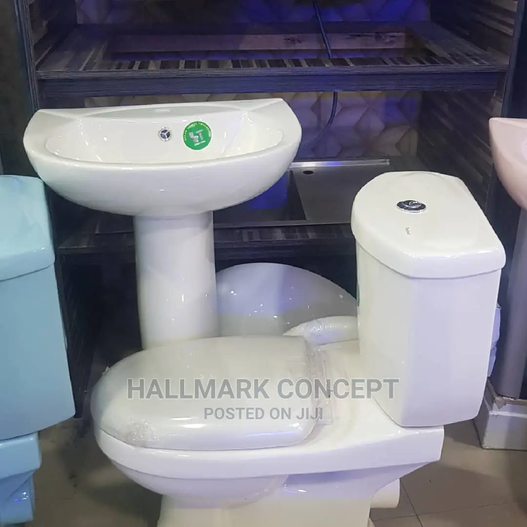 Mini Set's Water Closets.