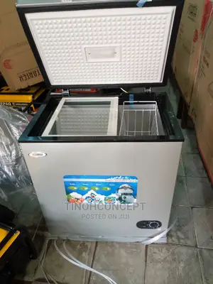 Startek Freezer 255L