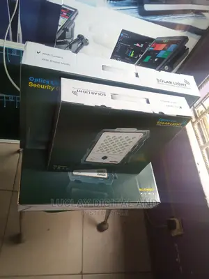 Solar Floodlights With CCTV 200watts