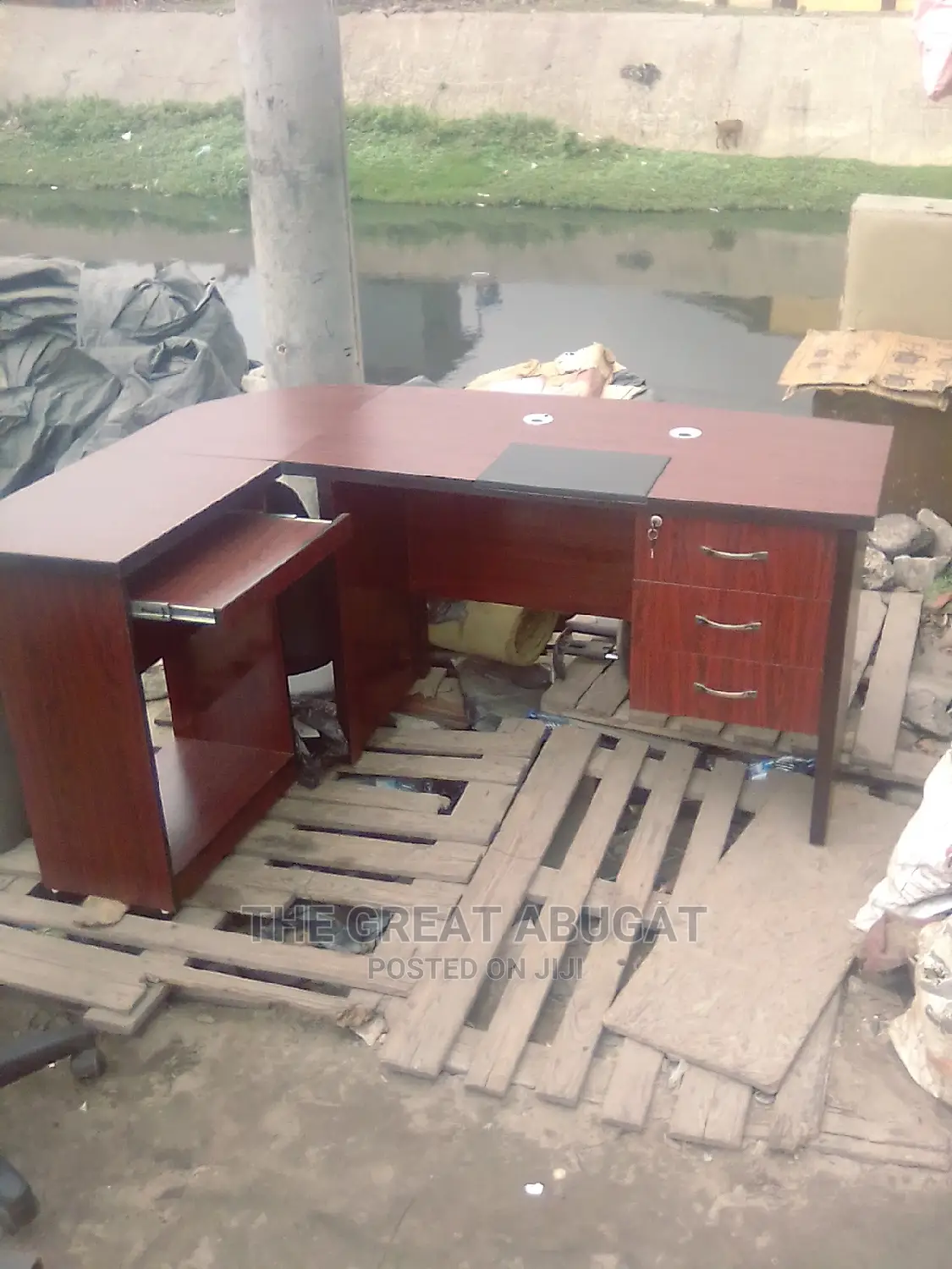 Executive Table