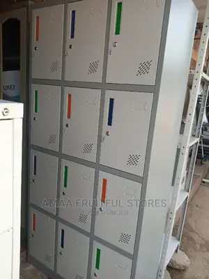 Cabinet Shalve