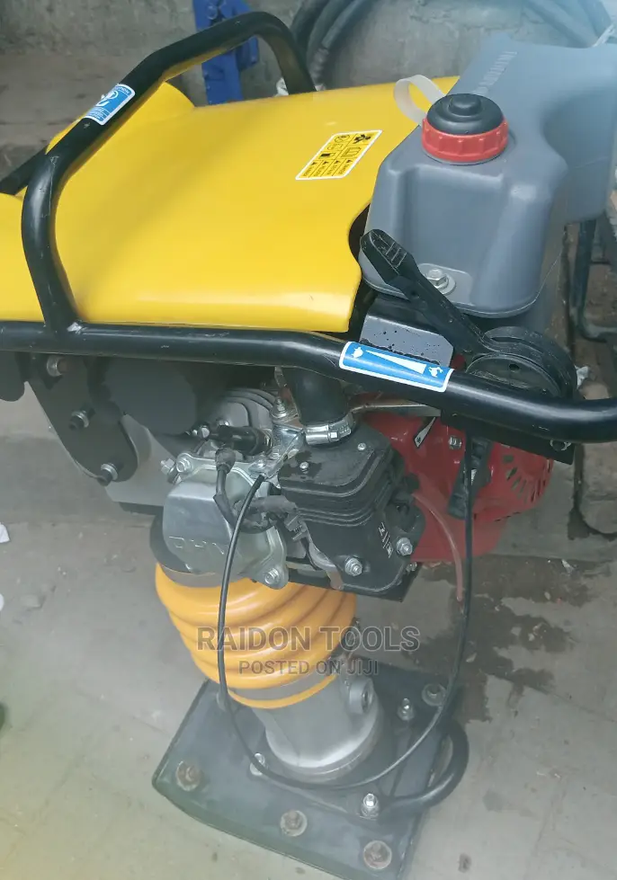 Jumping Compactor