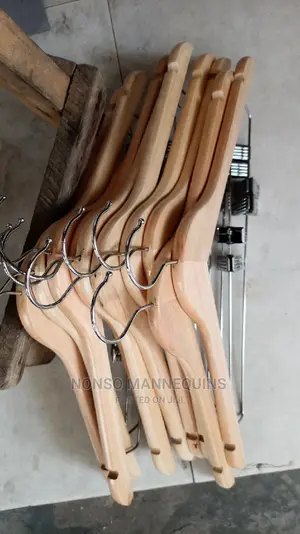 Wooden Clip Quality Hangers