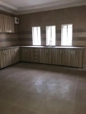 4bdrm Duplex in Beachwood Estate, Lakowe for rent