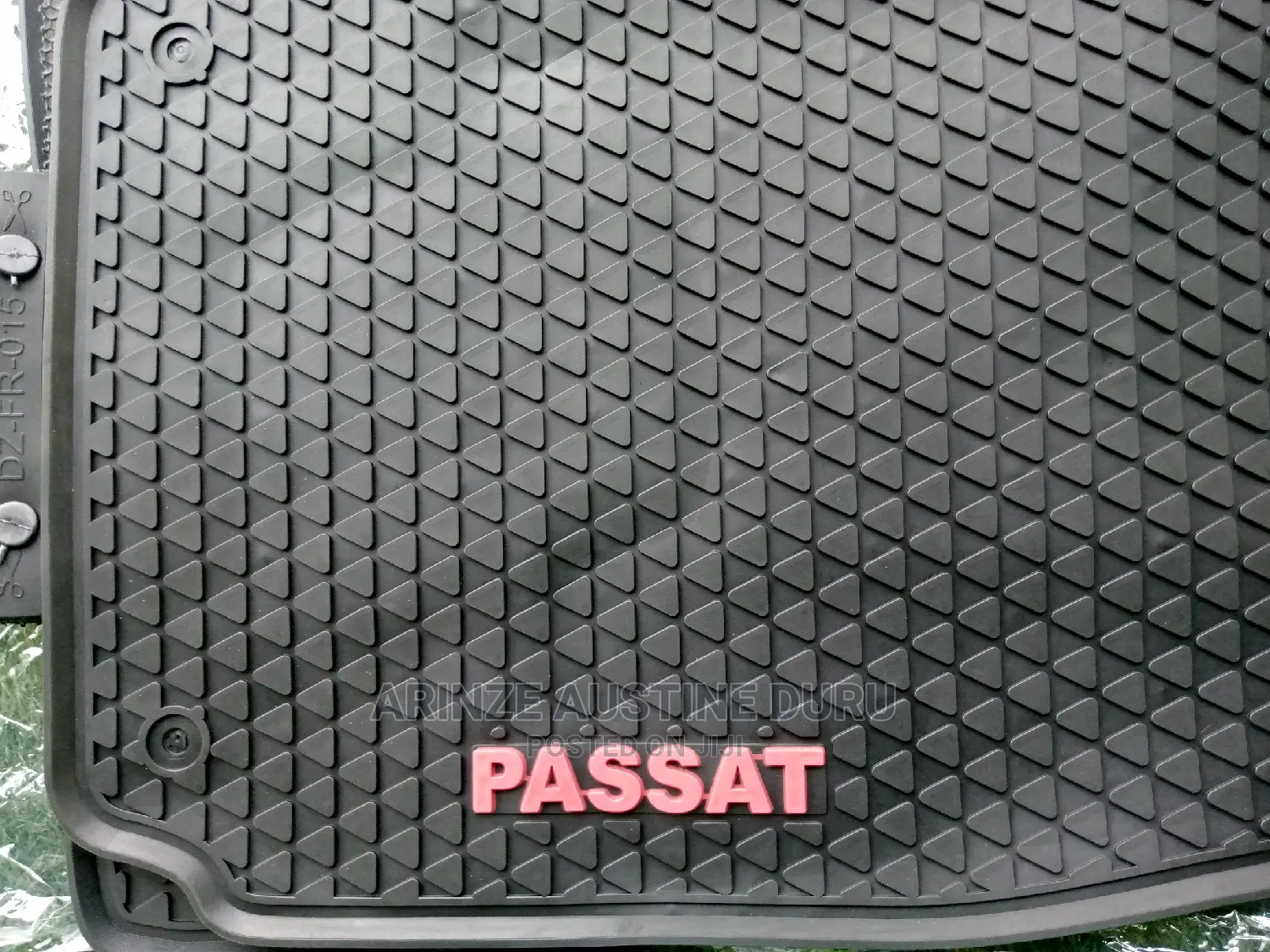 Passat Customized Floor Mat