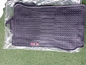 GLK350 All-Weather Floor Mat Mercedes-Benz