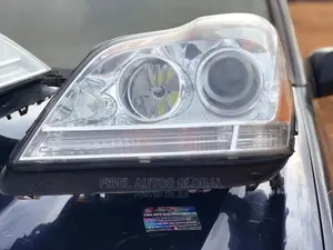 Gl450 Headlamp