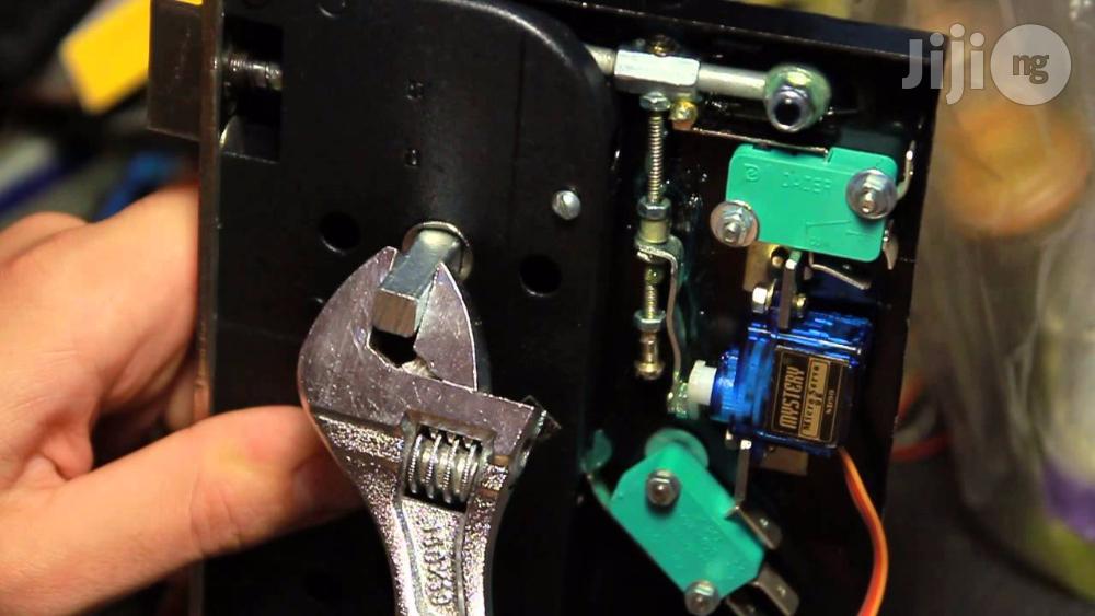 Hotel Locks Repairs, Maintenance & Programming