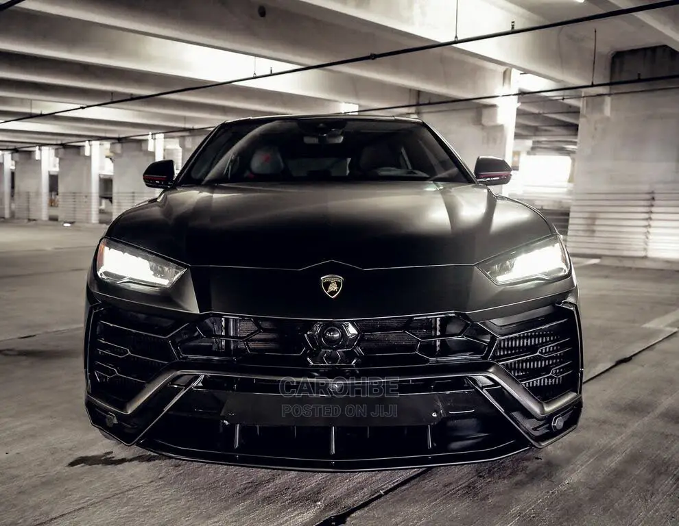 New Lamborghini Urus 2021 Black