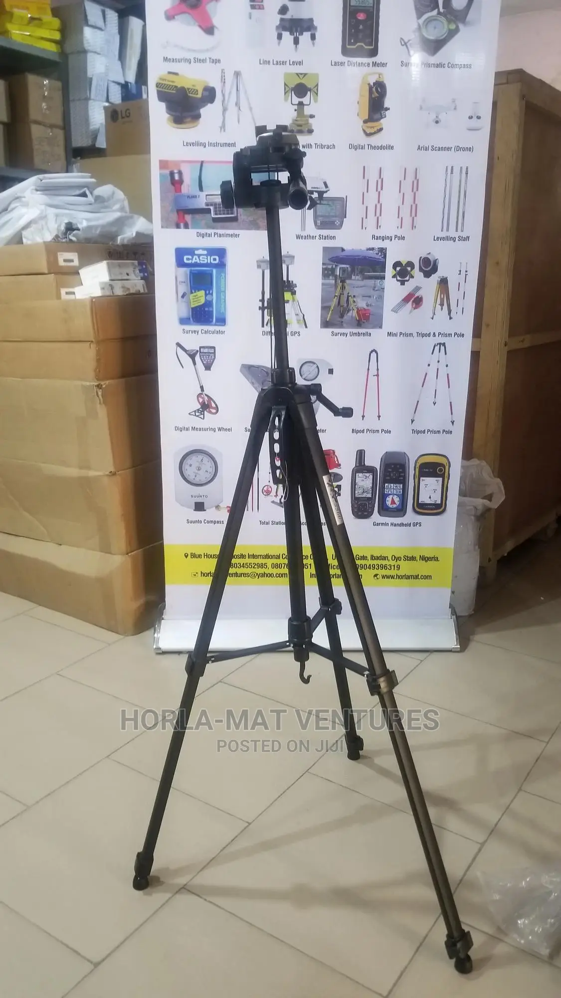 Prismatic Compass With Tripod Stand