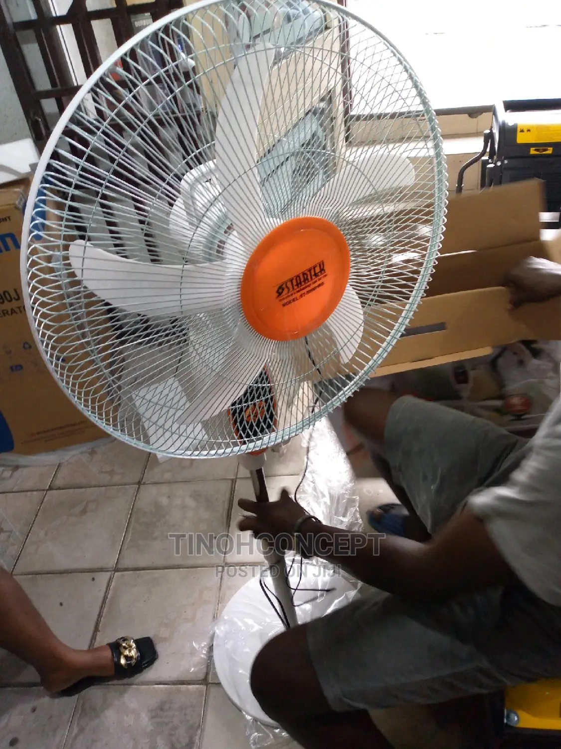 Rechargeable Standing Fan