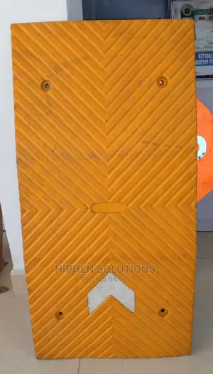 Natural Rubber Speed Hump