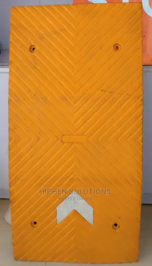 Black End Cap - Rubber Speed Hump