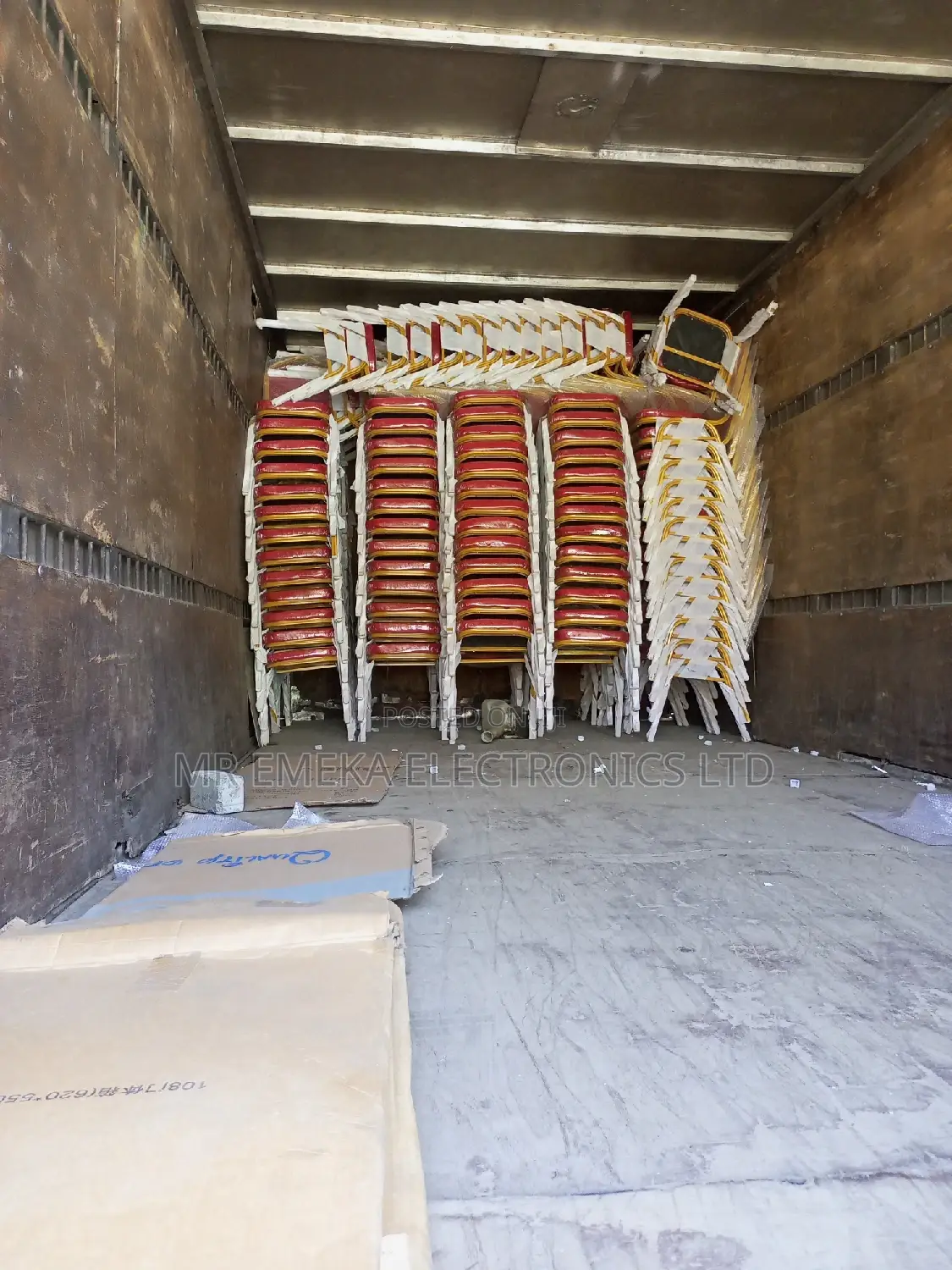 Banquette Chair