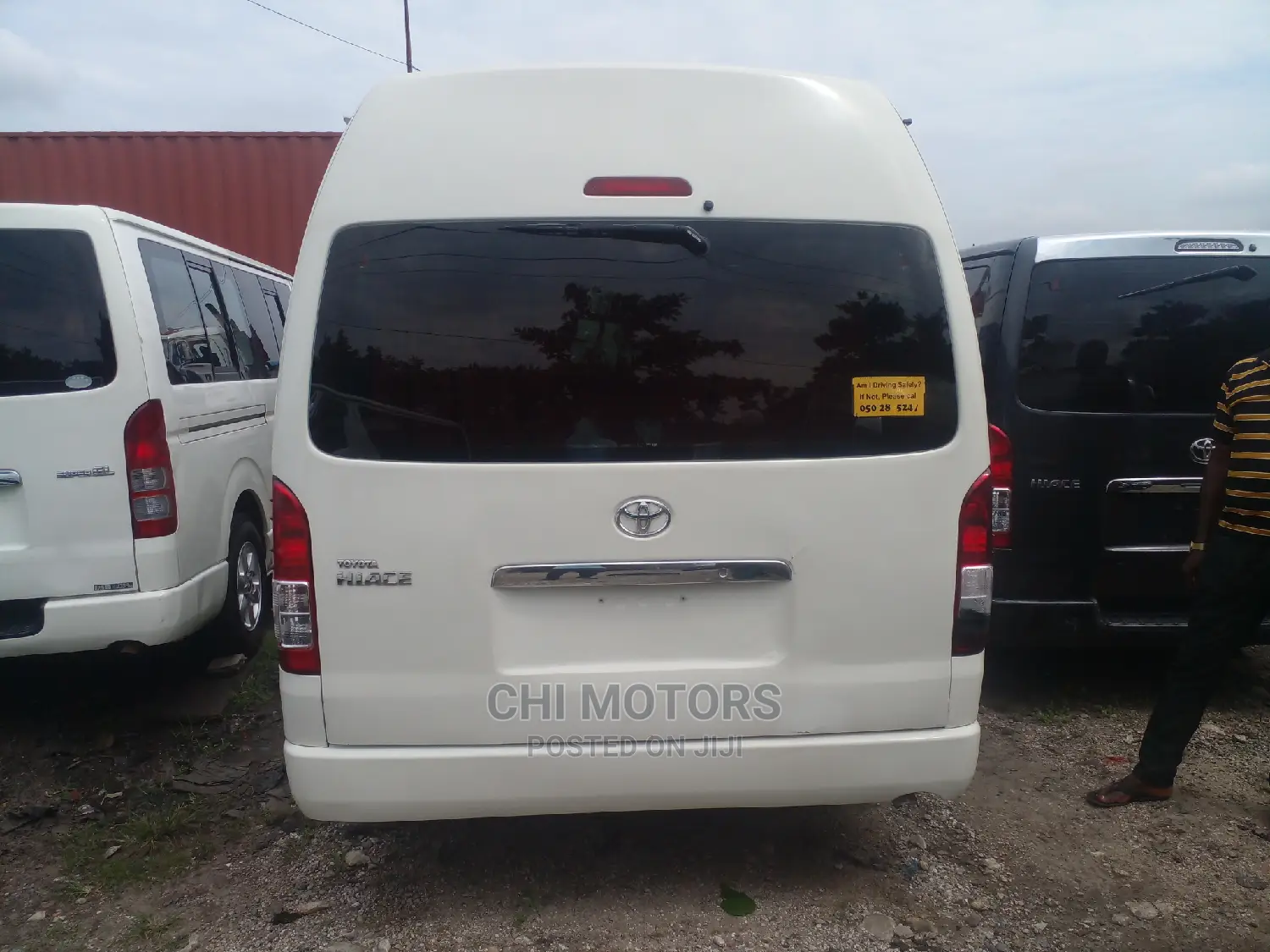 Toyota HiAce 2014