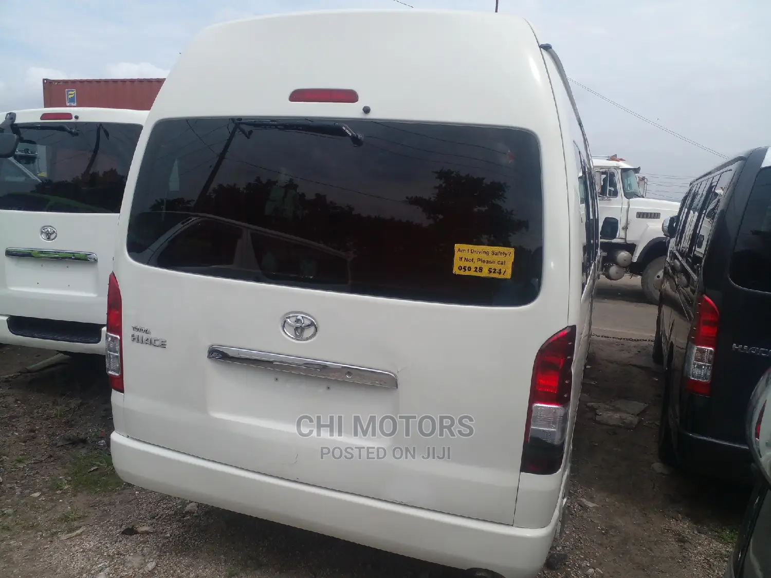 Toyota HiAce 2014