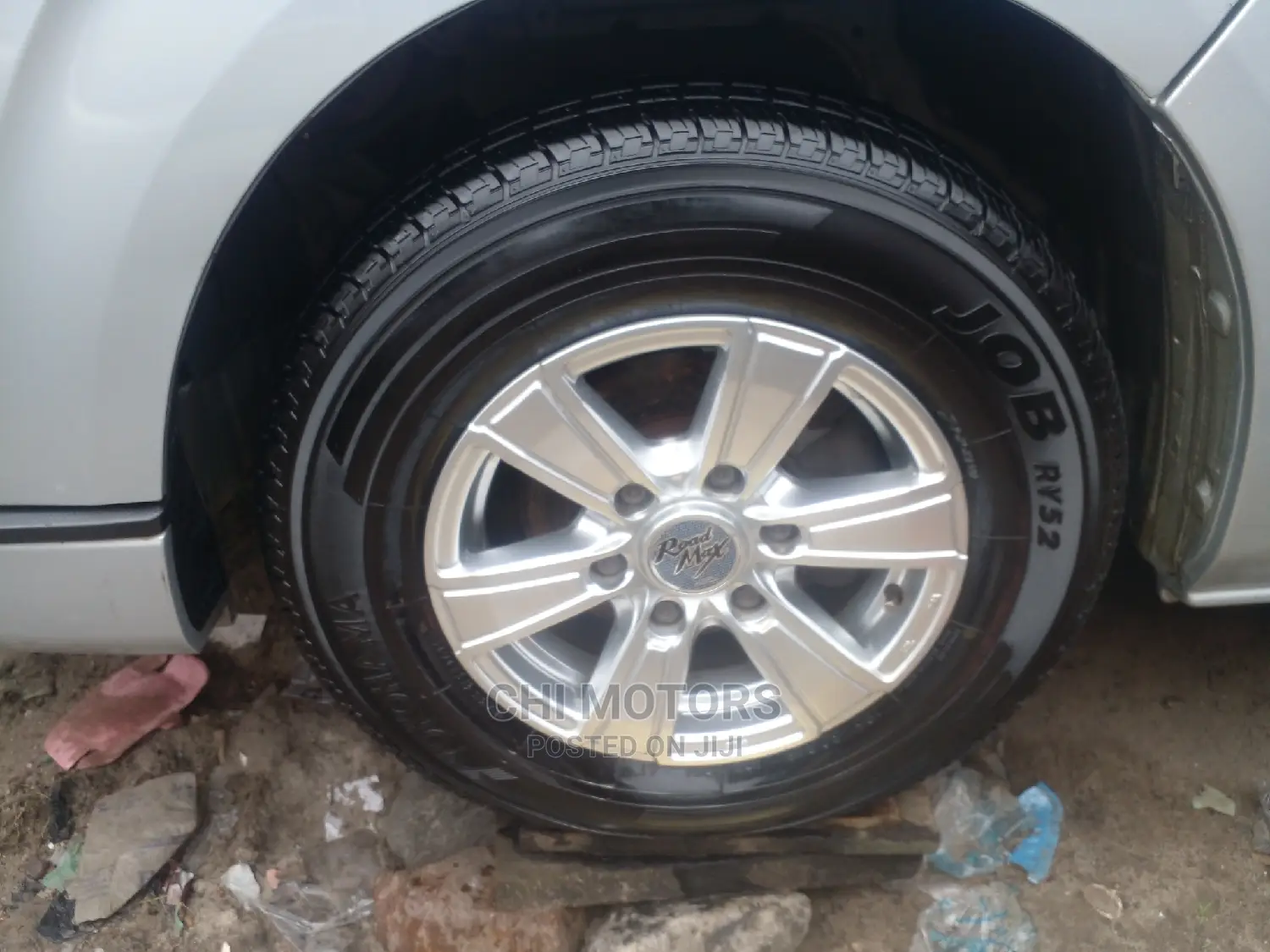 Toyota HiAce 2010