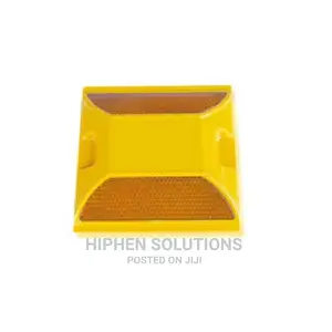 Plastic Reflective Road Stud