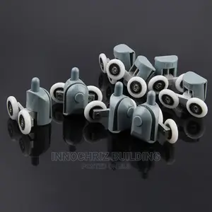 Cubicle Roller
