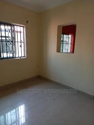 3bdrm Block of Flats in Lekki Phase1 for rent