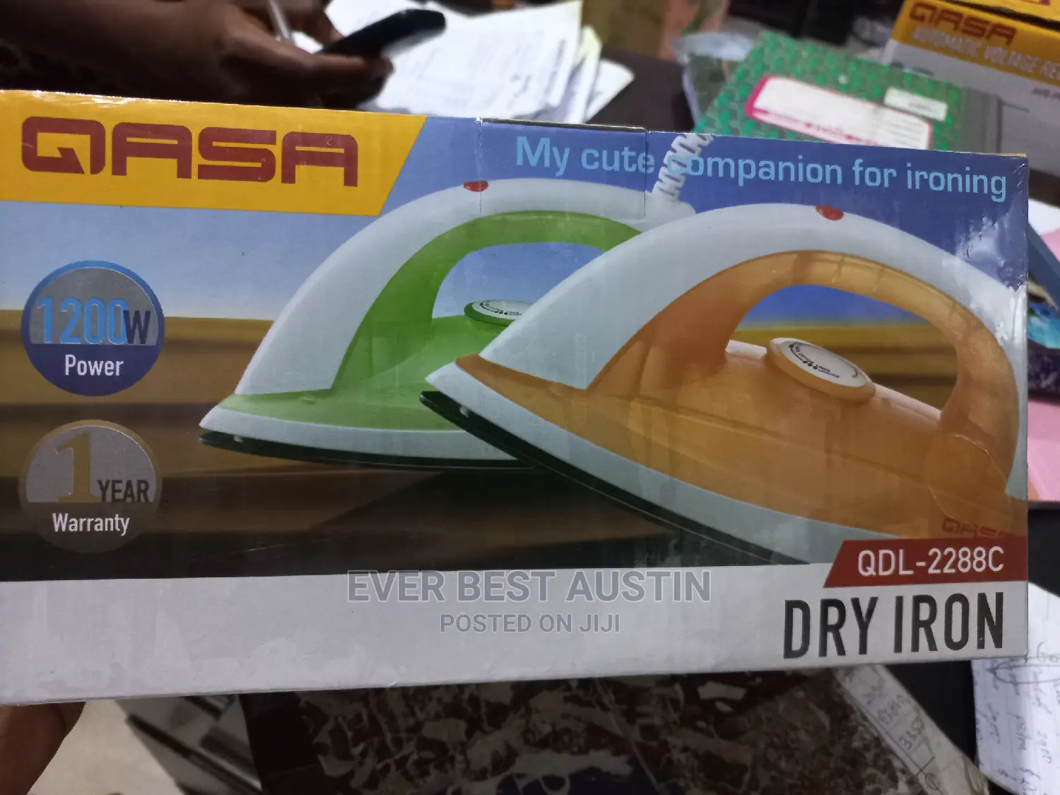 Qasa Dry Iron