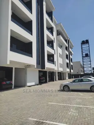 3bdrm Block of Flats in Ikate for sale
