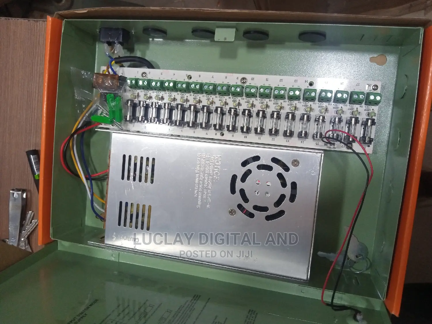 Power Box 18way CCTV Power Supply