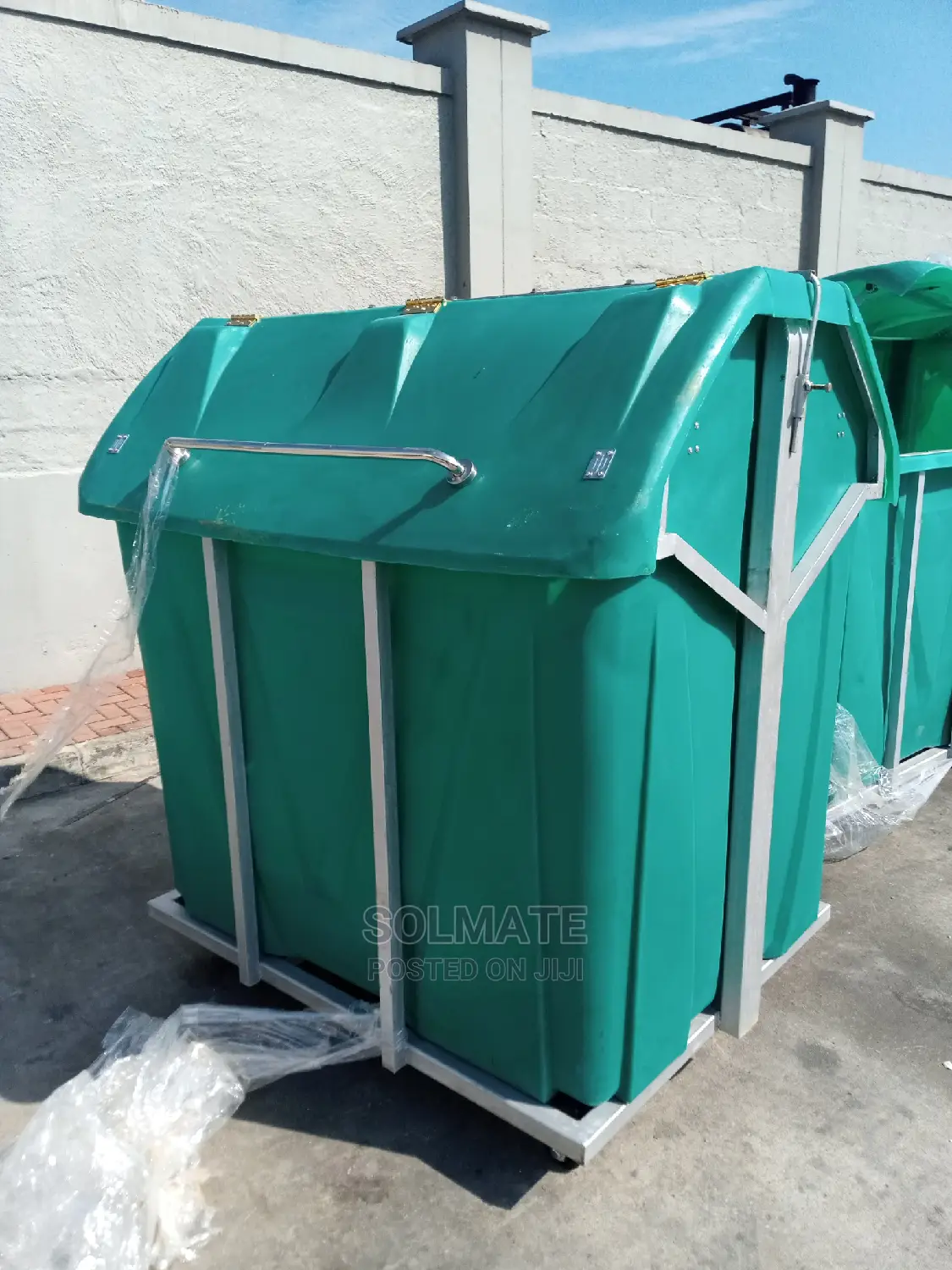 2000 Litre Plastic Mammoth Wheelie Bin