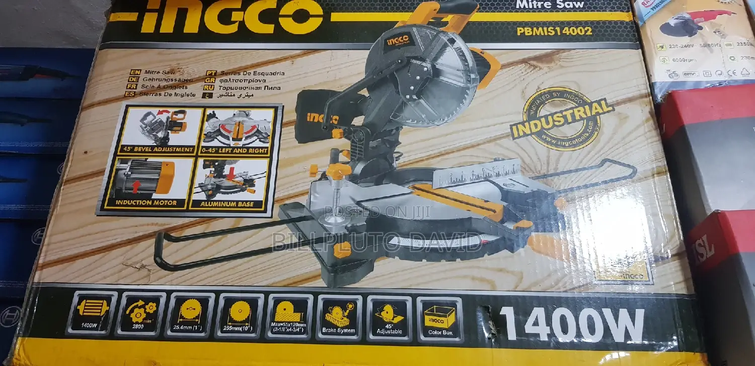Mitre Saw Machine