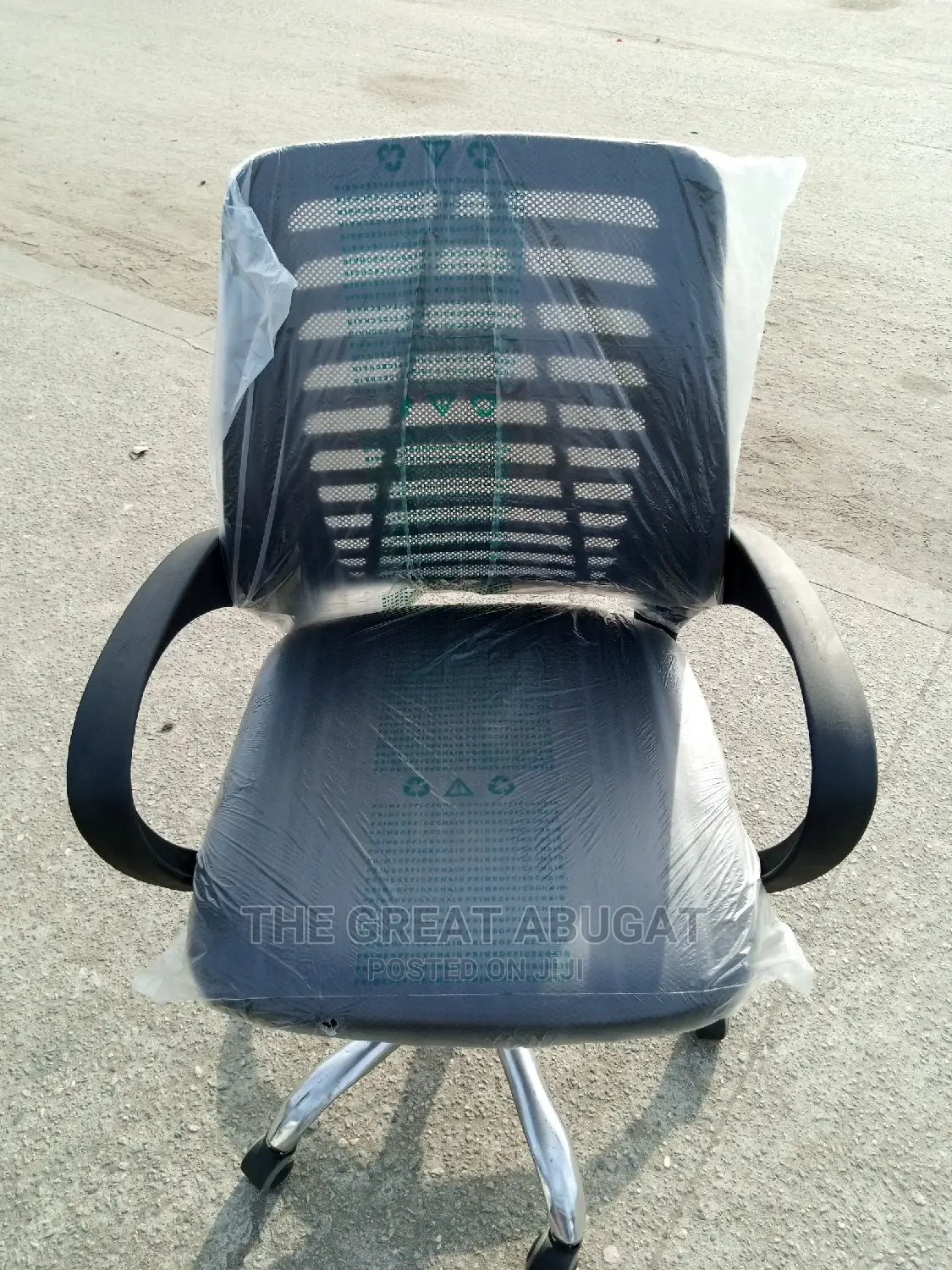 Executive Office Visitors Chair.