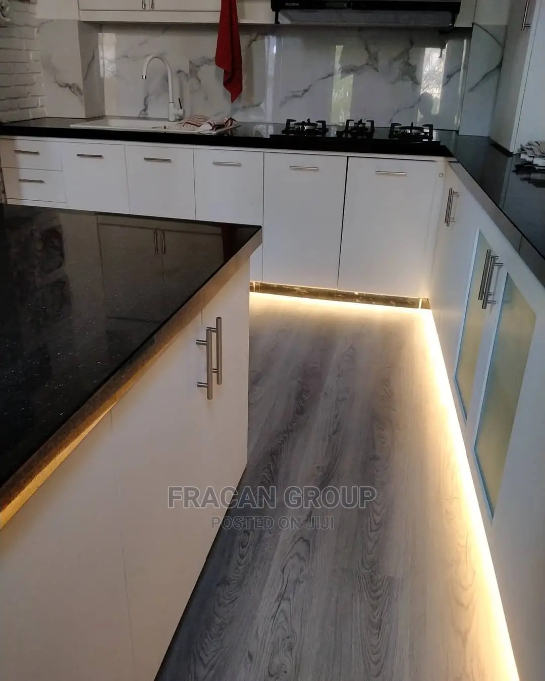 Looking for Kitchen Vinyl Flooring? Water Resistant