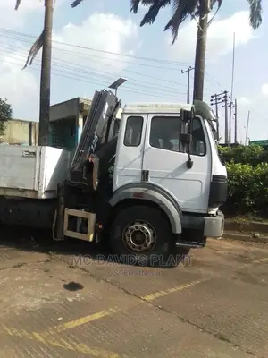 Crane Forklift and Hiab for Hire