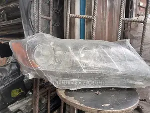 Toyota Camry Right Headlight 2007/2008