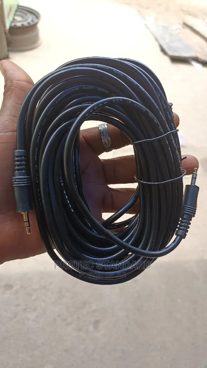 Auxilliary Cable 10m