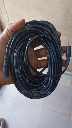 Auxilliary Cable 10m
