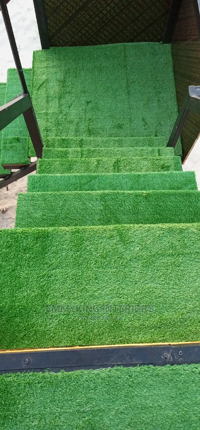 Staircase Grass Rug