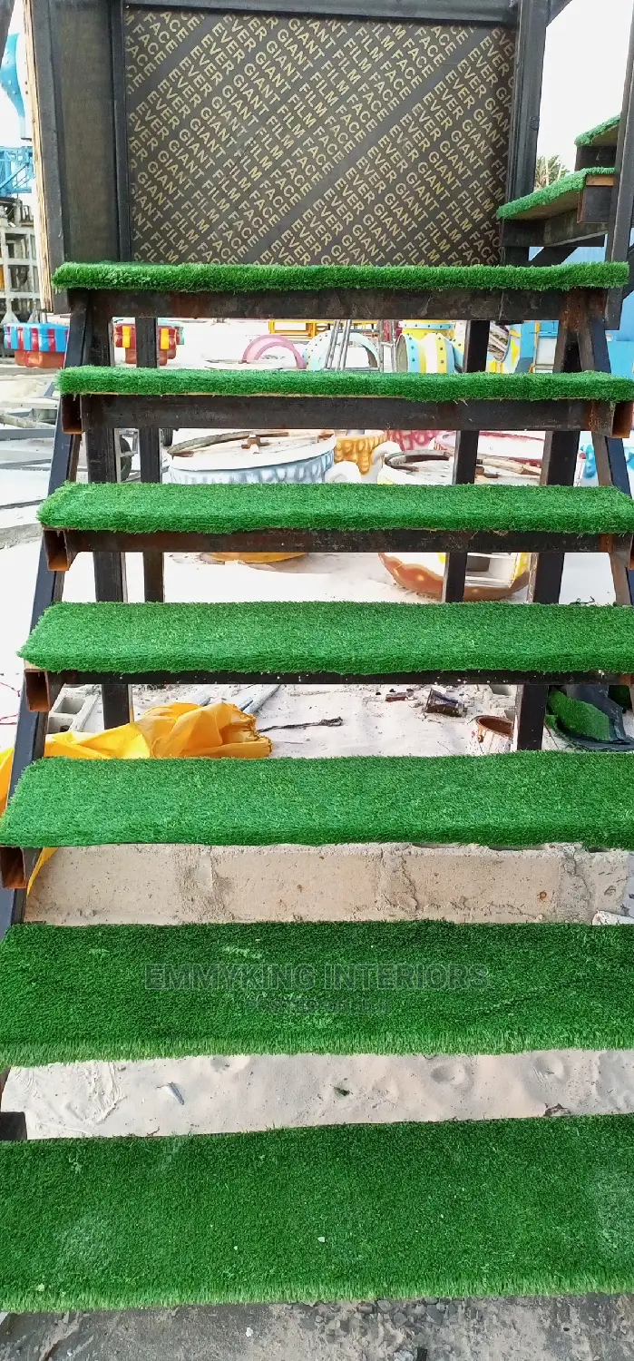Staircase Grass Rug
