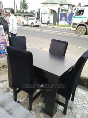 4 Sitter Dining at Affordable Price