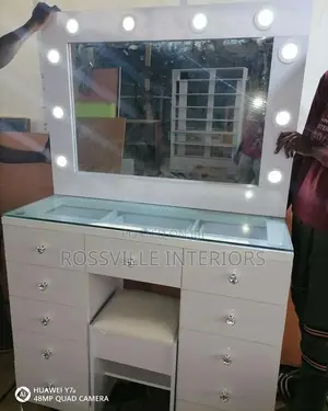 Highquality Dresser