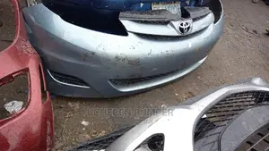 Complete Front Tokunbor Bumper Toyota Sienna 2008