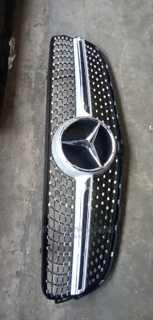 2008-2014 Model Mercedes Benz C300 W204 Diamond Front Grille