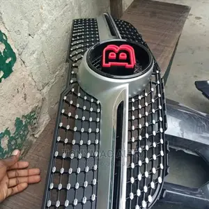 Mercedes Benz Grill