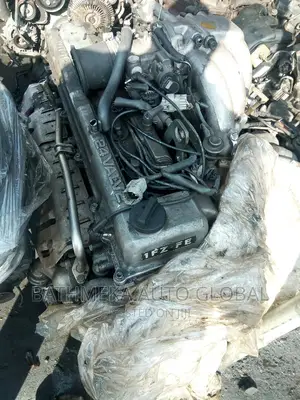 Complete Engine for Toyota Landcruiser 2000